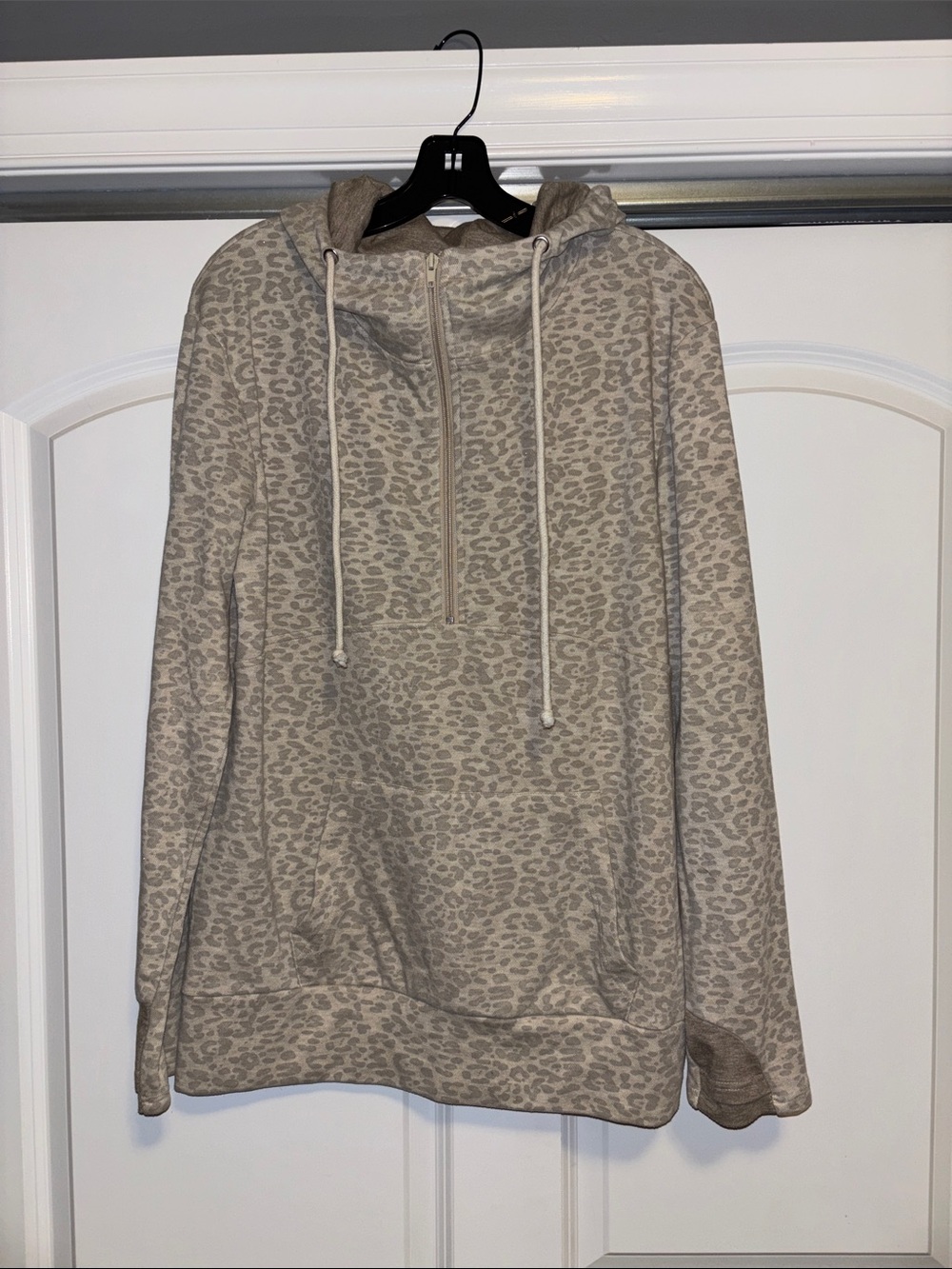 Hooded tan leopard print Vanilla Bay quarter zip with thumb holes